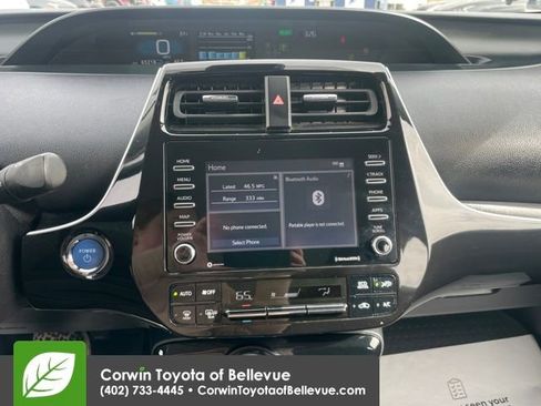 Used 2022 Toyota Prius L Eco image 12