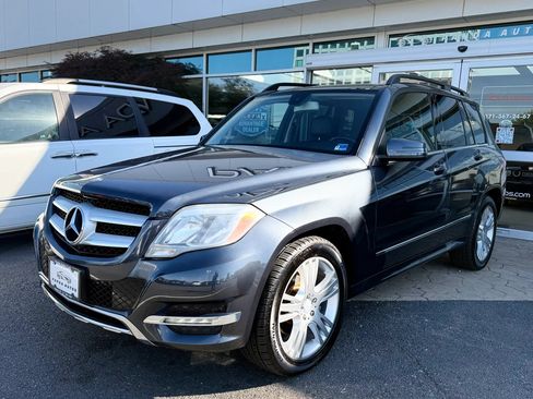 Used 2014 Mercedes-Benz GLK 350 4MATIC image 3