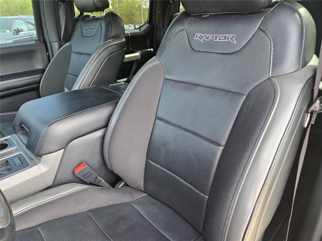 Used 2020 Ford F150 Raptor w/ Equipment Group 802A Luxury AWD/4WD image 33
