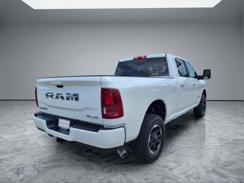 Used 2026 RAM 2500 Laramie AWD/4WD image 7
