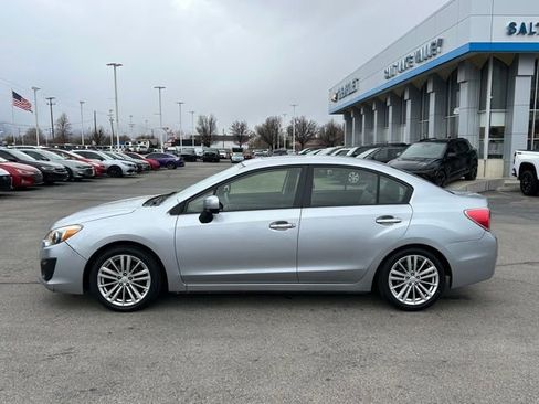 Used 2012 Subaru Impreza 2.0i Limited image 9