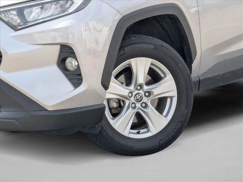 Used 2020 Toyota RAV4 XLE w/ All Weather Liner Package image 21