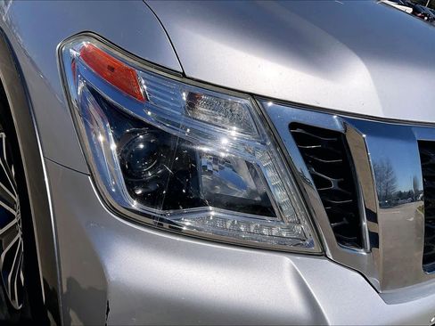 Used 2018 Nissan Armada SL w/ Moonroof Package image 26