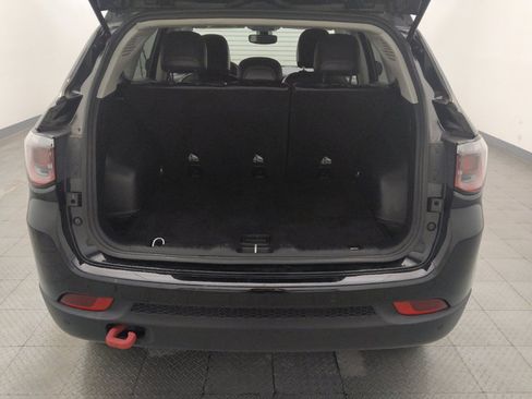 Used 2018 Jeep Compass Trailhawk w/ Navigation Group AWD/4WD image 29