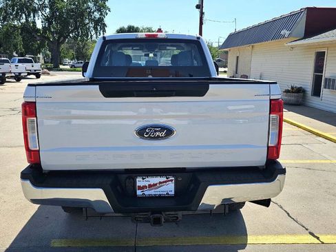 Used 2018 Ford F250 XL w/ Power Equipment Group AWD/4WD image 22