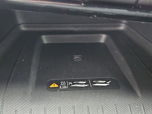 New 2026 Chevrolet Equinox EV LT AWD/4WD image 16