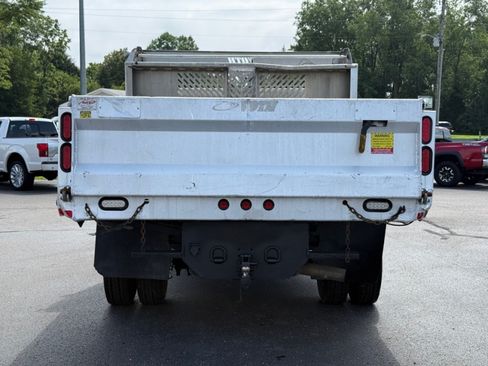 Used 2021 RAM 4500 Tradesman w/ Chrome Appearance Group AWD/4WD image 7