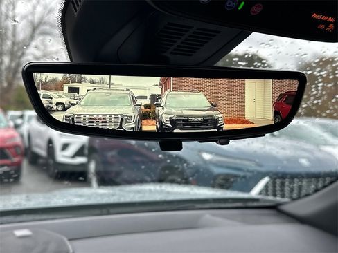 New 2026 GMC Terrain AT4 w/ Convenience Package III image 31