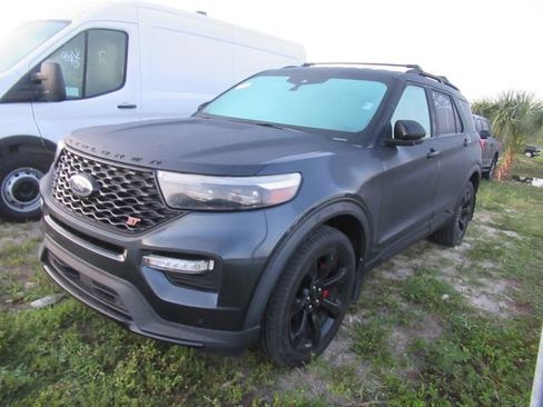 Used 2022 Ford Explorer ST w/ Equipment Group 401A AWD/4WD image 3