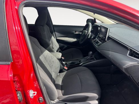 Used 2020 Toyota Corolla LE w/ Carpet Mat Package (TMS) FWD image 15