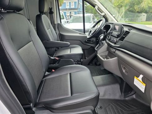 New 2025 Ford Transit 250 Low Roof AWD image 10