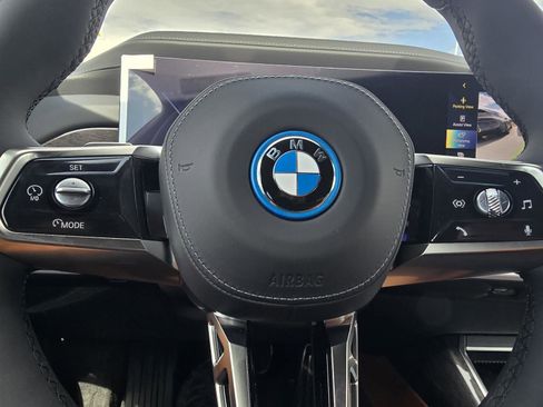 New 2026 BMW i7 xDrive60 AWD/4WD image 21
