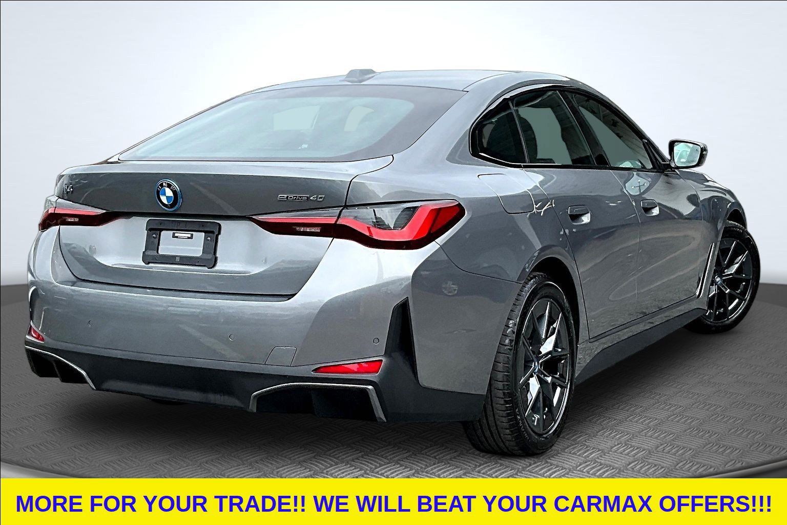 Used 2023 BMW i4 eDrive40 w/ Premium Package RWD image 6