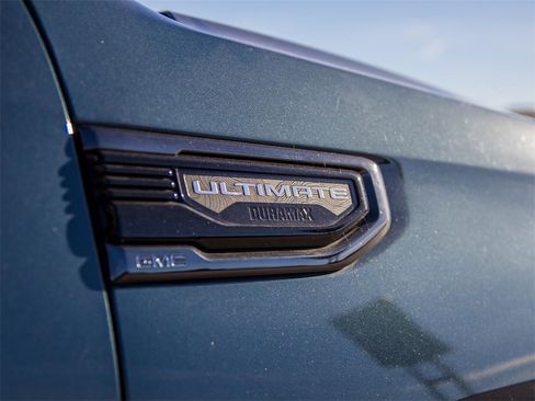 Used 2025 GMC Sierra 1500 Denali Ultimate image 12