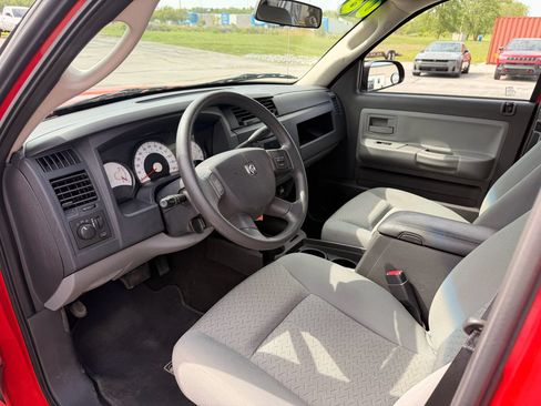 Used 2008 Dodge Dakota SXT AWD/4WD image 10