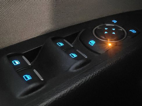 Used 2018 Ford Fusion S image 27