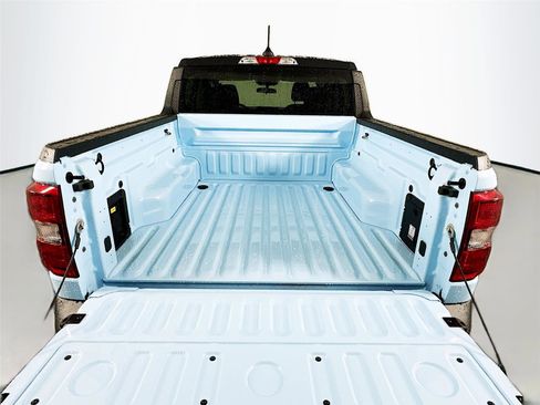 New 2026 Ford Maverick XLT image 25