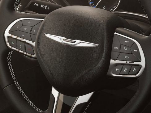 New 2026 Chrysler Pacifica Select image 33