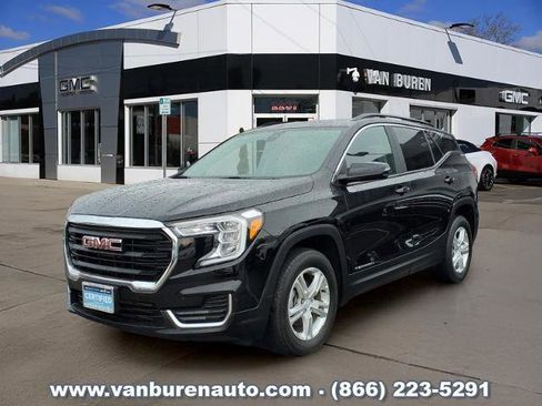 Used 2023 GMC Terrain SLE w/ Driver Convenience Package AWD/4WD image 1