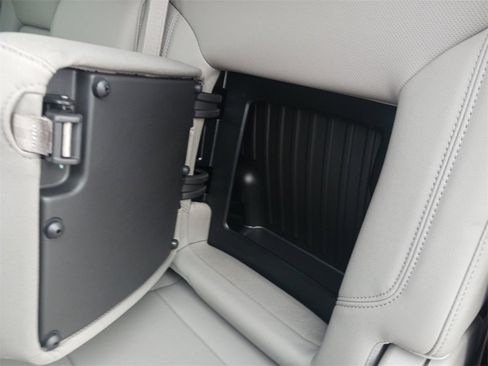 Used 2025 Chevrolet Silverado 1500 LTZ w/ LTZ Premium Package image 30