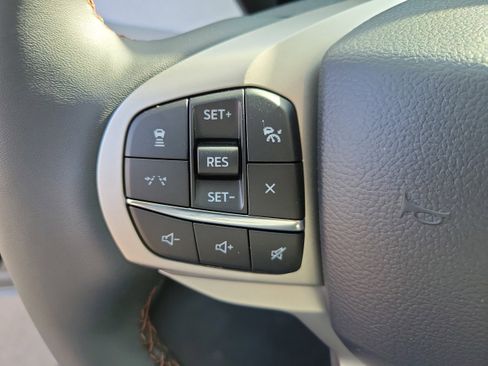 New 2026 Ford Explorer Active w/ Active Comfort Package image 26