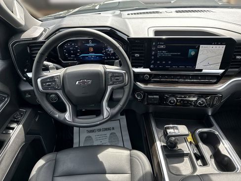 Used 2026 Chevrolet Silverado 1500 LT Trail Boss w/ LT Trail Boss Premium Package image 6