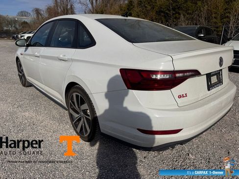 Used 2021 Volkswagen Jetta GLI Autobahn image 3