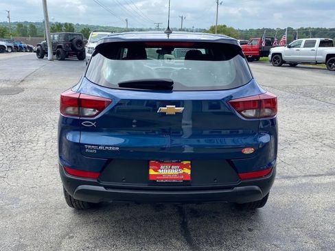 Used 2021 Chevrolet TrailBlazer LS AWD/4WD image 6