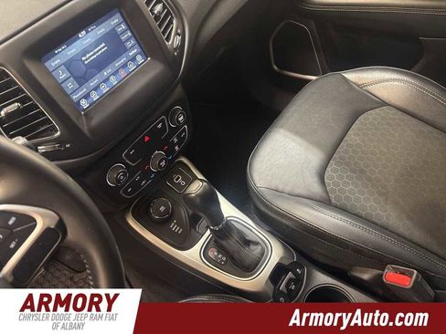 Used 2019 Jeep Compass Latitude w/ Popular Equipment Group image 15