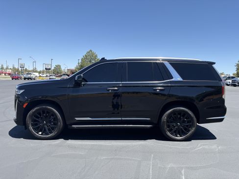 Used 2021 Cadillac Escalade Premium Luxury AWD/4WD image 7