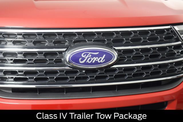 Used 2024 Ford Explorer XLT w/ Equipment Group 202A AWD/4WD image 22