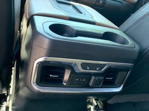 Certified 2021 Chevrolet Silverado 1500 High Country w/ Safety Package II AWD/4WD image 17