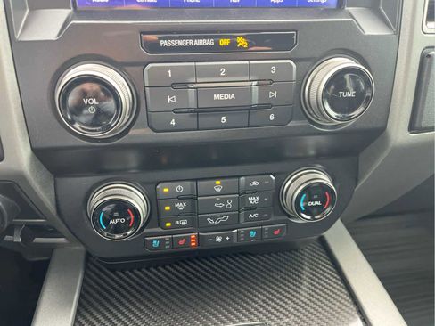 Used 2020 Ford F150 Raptor w/ Equipment Group 802A Luxury image 43