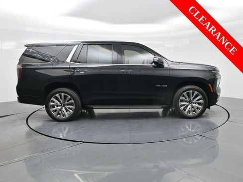 Used 2025 Chevrolet Tahoe High Country image 6