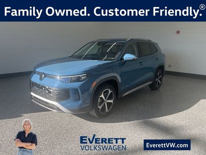 New 2026 Volkswagen Tiguan SE