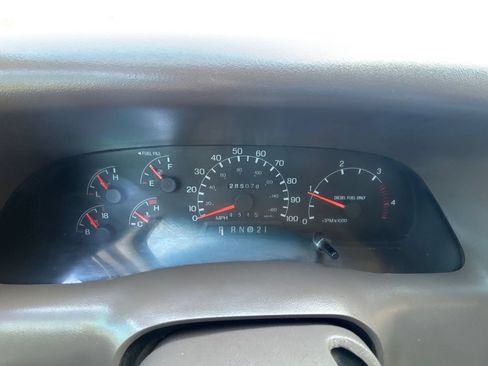 Used 1999 Ford F250 XL AWD/4WD image 14