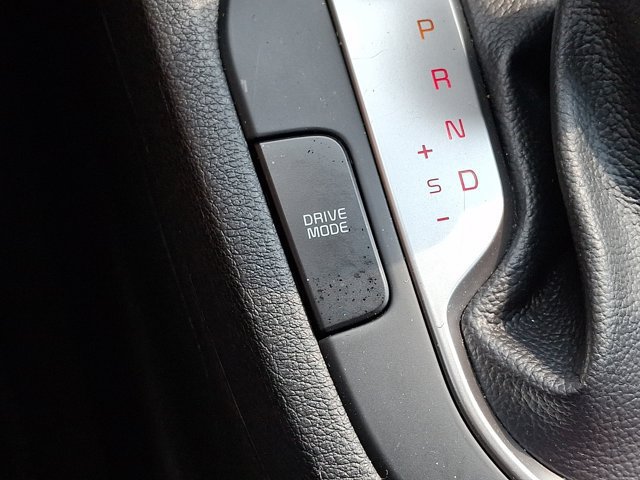 Used 2019 Kia Forte LXS FWD image 27