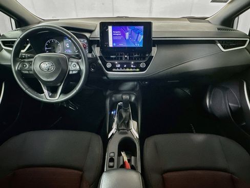 Used 2025 Toyota Corolla SE FWD image 27