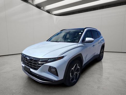 Used 2024 Hyundai Tucson Limited AWD/4WD image 1