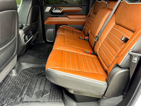 Used 2025 GMC Sierra 2500 Denali Ultimate w/ Max Trailering Package image 22