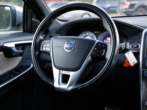 Used 2013 Volvo XC60 T6 image 29