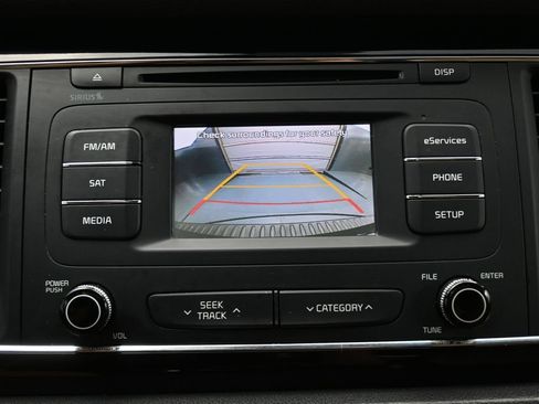 Used 2016 Kia Sedona EX FWD image 24
