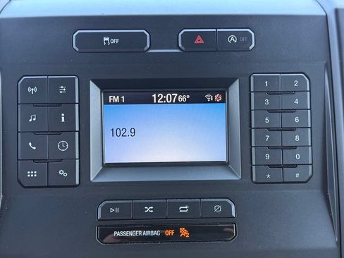 Used 2018 Ford F150 XL w/ Equipment Group 101A Mid AWD/4WD image 11