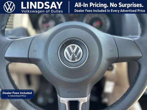 Used 2010 Volkswagen Jetta SE FWD image 19