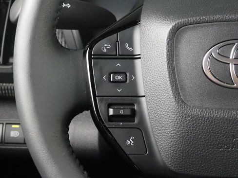 Used 2025 Toyota bZ4X XLE w/ Weather Package image 20