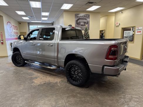 Used 2019 RAM 1500 Big Horn image 9