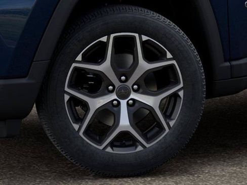 New 2026 Jeep Compass Limited AWD/4WD image 4