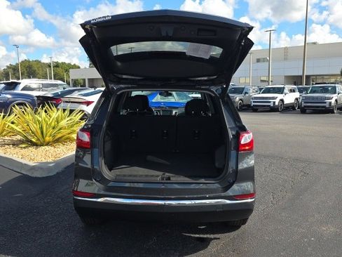 Used 2018 Chevrolet Equinox LT image 22