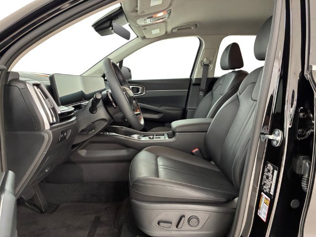 Used 2026 Kia Sorento EX AWD/4WD image 12