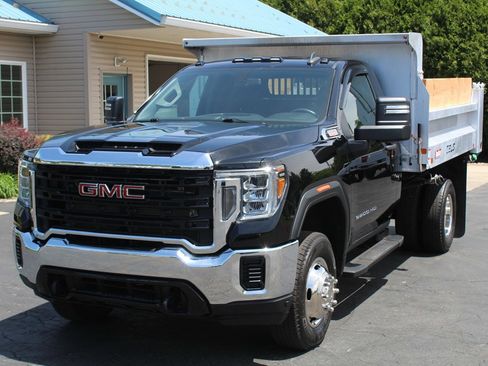 Used 2021 GMC Sierra 3500 4x4 Regular Cab w/ Convenience Package image 12